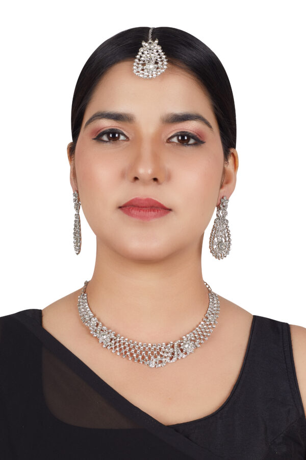Silver and Rhodium Alloy Jewelry Set